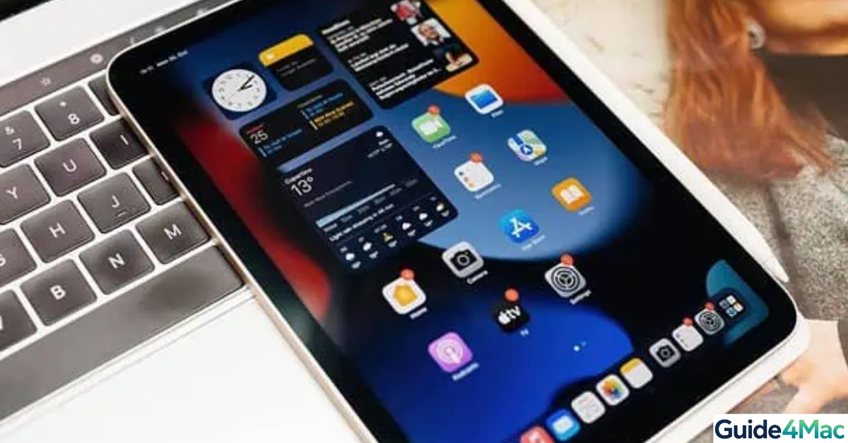 Screenshot of the iPad Software Update screen showing an available download